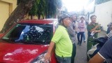 Nóng: Hàng loạt ô tô bị đập phá cùng lúc ở Sài Gòn
