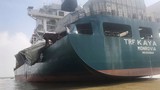 Hiện trường tàu container nước ngoài bị đâm trên sông Đồng Nai