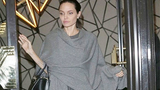 Angelina Jolie gầy rộc, chỉ còn 35 kg sau ly hôn Brad Pitt