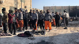 Hãi hùng nhà tù giam giữ hàng nghìn tay súng IS