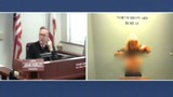 Diễn viên khiêu dâm gây sốc vạch ngực trình “bằng chứng” tại tòa