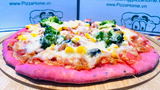 Tò mò loại pizza từ thanh long ruột đỏ “giải cứu” nông sản Việt