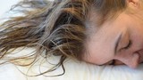 Thói quen tai hại trước khi ngủ ảnh hưởng sức khỏe không ngờ
