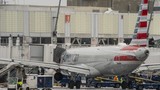 Nhân viên sân bay thiệt mạng vì bị “hút vào động cơ máy bay”