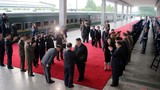 Ông Kim Jong-un lên tàu hỏa công du tới Nga