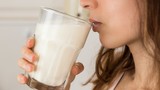 Uống sữa đậu nành mỗi sáng, nữ sinh bàng hoàng khi mắc ung thư gan