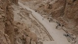 Bí ẩn 2 xác ướp bất ngờ xuất hiện cạnh Vua Tutankhamun