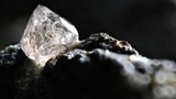 25 triệu năm trước, Trái Đất được rải kim cương nhờ sự kiện nào?