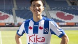 Sau siêu xe, Đoàn Văn Hậu tiếp tục nhận biệt đãi từ SC Heerenveen