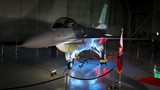 Slovakia: Đặt hàng 5 năm mới nhận chiếc F-16 đầu tiên