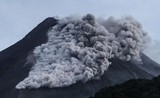 Indonesia ban hành cảnh báo cấp 3 khi núi lửa Marapi phun trào