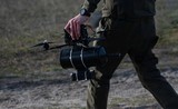 Điều gì giúp UAV cáp quang "sống tốt" trên chiến trường Ukraine?