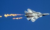Su-57 Felon Nga bị UAV Ukraine phá hủy, những "lỗ hổng chết người"