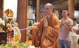 Hà Nội: Hàng nghìn Phật tử về chùa Quan Âm tham dự Đại lễ Phật Đản PL.2568