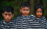 Lý giải đôi mắt màu xanh kỳ lạ của bộ lạc ở Indonesia
