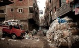 Khung cảnh ám ảnh ở “thành phố rác”, bốc mùi hãi hùng