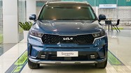 Kia Sorento Hybrid giảm đến 120 triệu, giá chỉ còn từ 1,029 tỷ đồng