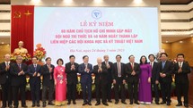 Vai trò của đội ngũ trí thức trong phát triển nền kinh tế tri thức