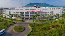 Bệnh viện II Lâm Đồng mua máy CT-Scanner giá cao hơn hàng tỷ đồng