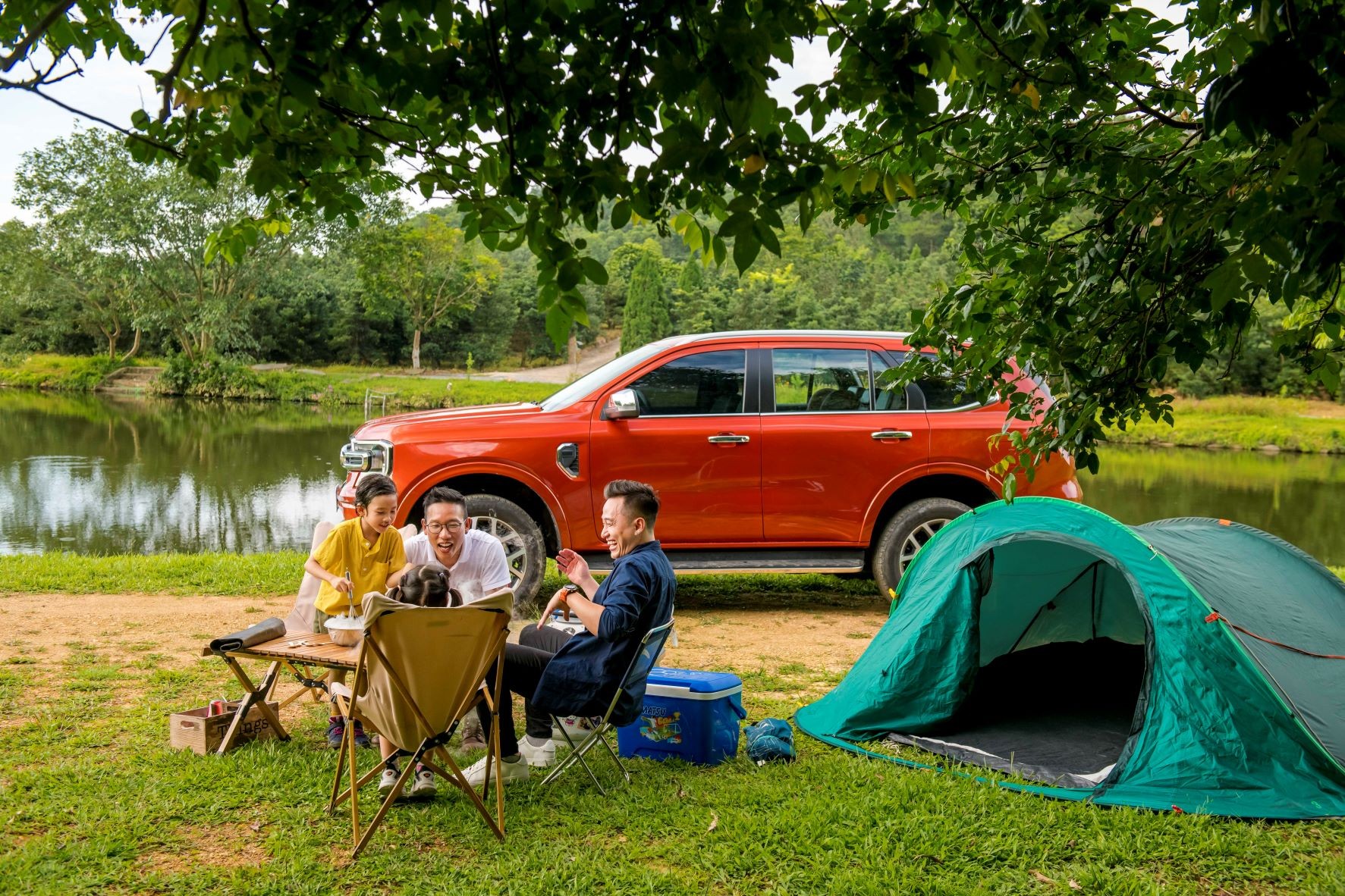 Ford Everest 2023 tai Viet Nam ban Titanium 4x2 voi cong nghe an toan, thong minh-Hinh-3