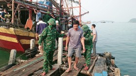 Thành lập Ban chỉ huy tiền phương tìm kiếm 11 ngư dân mất tích