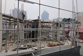 Cận cảnh công trình “khủng” vi phạm trật tự xây dựng ở Hà Nội