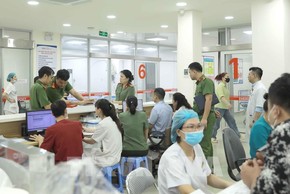 Hơn 350 công nhân Vĩnh Phúc ngộ độc: Đề nghị đình chỉ bếp ăn