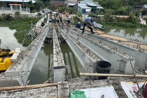 Vụ sập cầu đang thi công ở Kiên Giang: Chỉ định thầu có đúng?