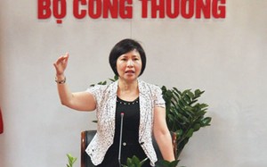 Khởi tố nguyên Thứ trưởng Hồ Thị Kim Thoa: Thu 50 tỷ bán cổ phiếu... có bị xung công?