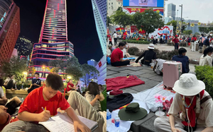Dựng lều, trải bạt và muôn kiểu chờ xem diễu binh không thể ngờ