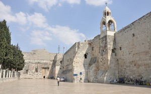 Chiêm ngưỡng nhà thờ cổ được xây ở nơi chúa Jesus ra đời