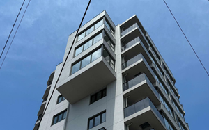 Nhật Bản: Phá sập toà chung cư mới xây chắn view núi Phú Sĩ