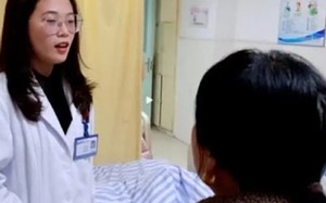 Bà mẹ Trung Quốc bị trầm cảm vì con gái 30 tuổi chưa lấy chồng