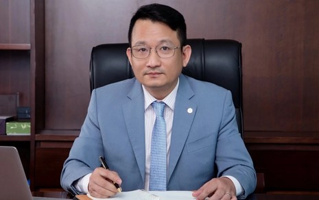 Tổng giám đốc OCB Nguyễn Đình Tùng xin từ nhiệm