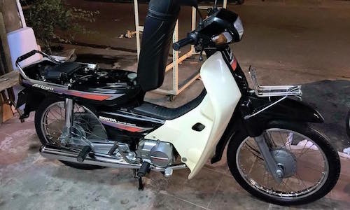 Dân chơi Long An sắm Honda Dream 125 chỉ trưng trong nhà giá 280 triệu