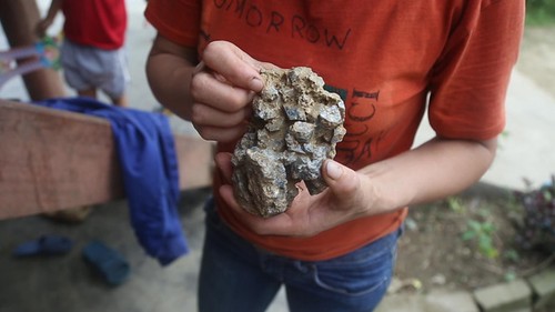 Video: Sự thật về bãi đá quý tiền tỷ ở Yên Bái?