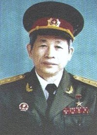 Phi công Phạm Thanh Ngân.