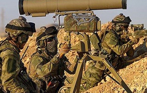 Quân đội chính phủ Syria chặn đoàn xe quân sự Mỹ bằng tên lửa Nga