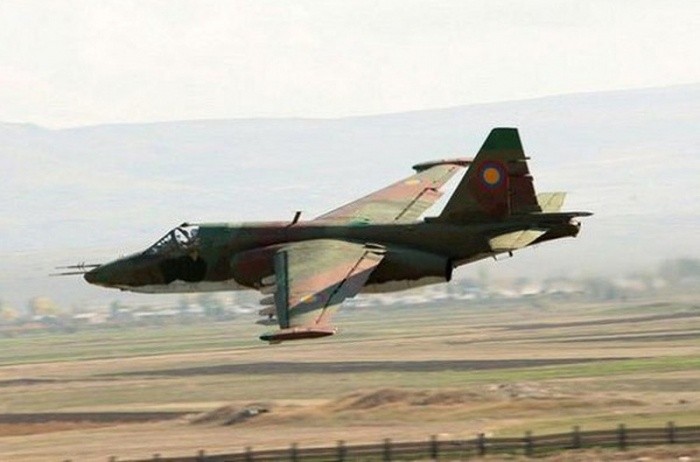 Azerbaijan tiếp tục bắn rơi cường kích Su-25 của Armenia?