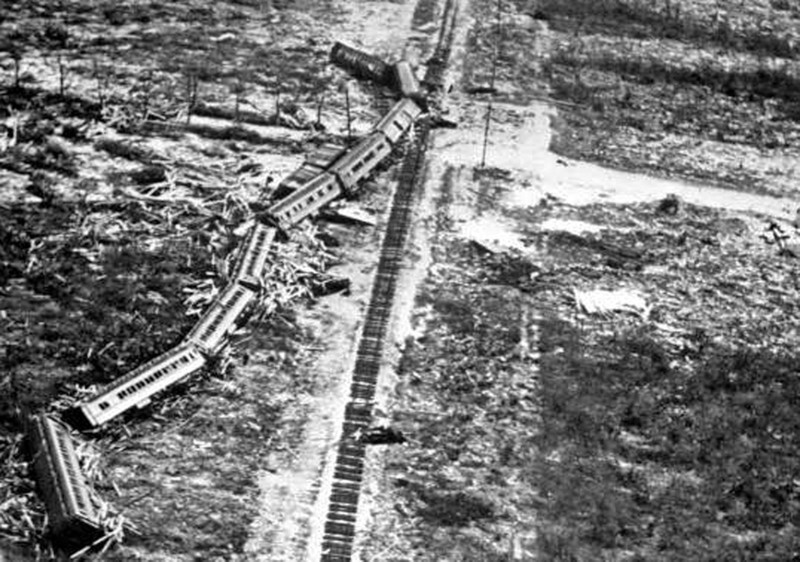 An aerial view of damage to the Dadeland Mobile Home Park in the aftermath of Hurricane Andrew in south Miami-Dade County