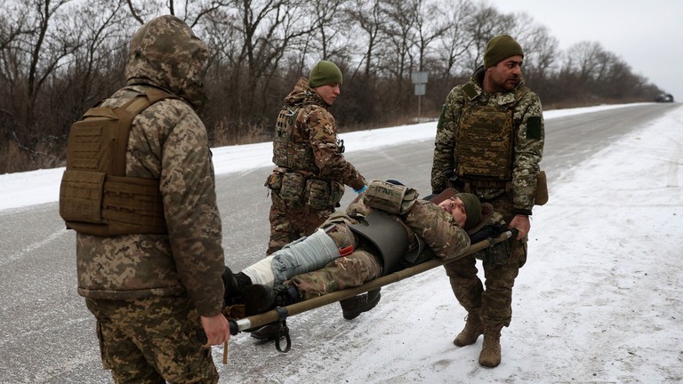 View - 	Ukraine thương vong 2.000 quân một ngày, nam Donetsk lâm nguy