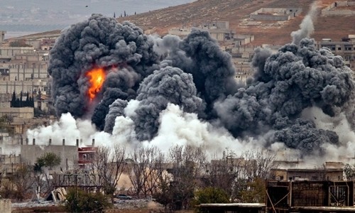 Quan noi day Syria bi chien dau co Su-34 cua Nga tan sat-Hinh-6