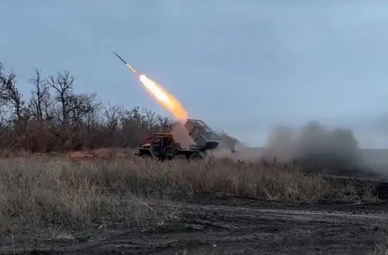 View - 	Nga đè bẹp quân Ukraine ở Chasov Yar, Ukraine mất thế chủ động