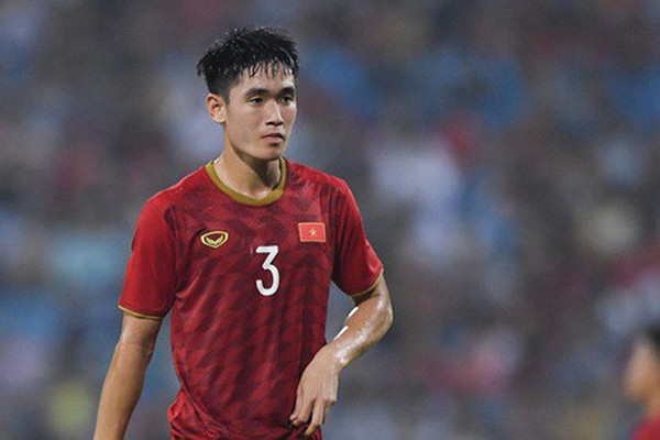 Tan Sinh, Manh Dung va dan cau thu U23 Viet Nam mat mot mi, cao to nhu trai Han-Hinh-2