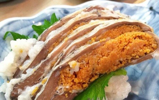 View - 	Món sushi lên men bốc mùi khó tả gây tò mò ở Nhật Bản