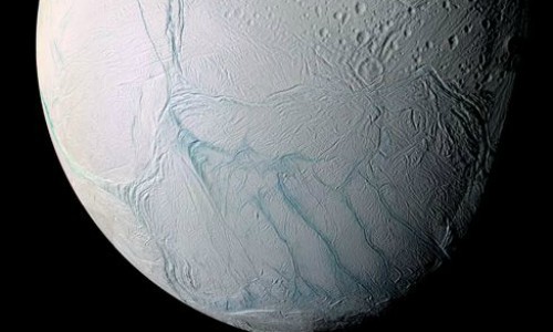 Giải mã bí ẩn vết "sọc hổ" trên mặt trăng Enceladus sao Thổ