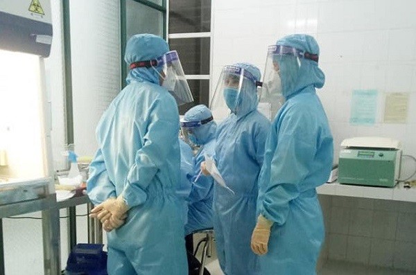 Nghệ An đưa vào vận hành máy xét nghiệm sớm SARS-CoV-2
