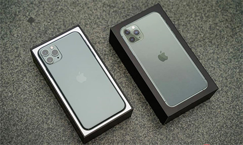 iPhone 11 Pro Max màu xanh hết hot, giảm giá chạm đáy