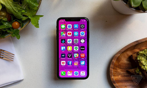 Apple sẽ qua mặt Samsung về lượng smartphone 5G vào 2020