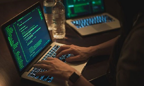 Học sinh có xu hướng “nhập vai” tin tặc tấn công DDoS